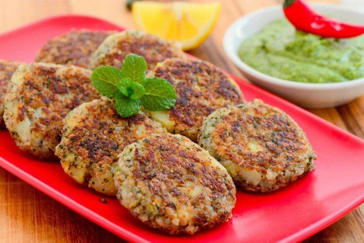 Hamburguesas de col con trigo sarraceno