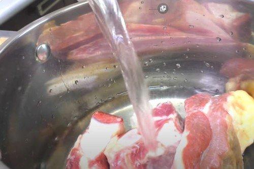 Borsch con chucrut según GOST