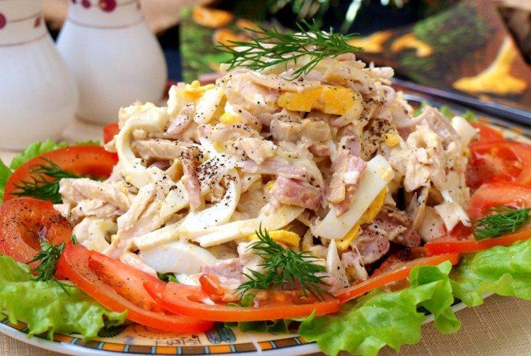 Meat Salad with Egg