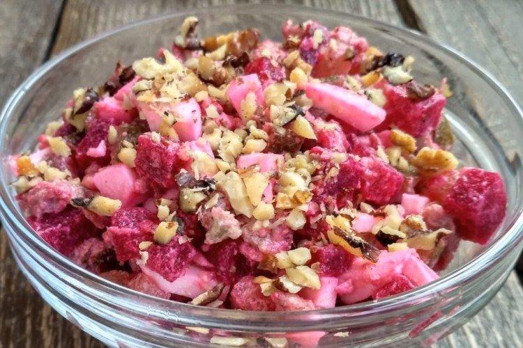 Meat Salad with Beets