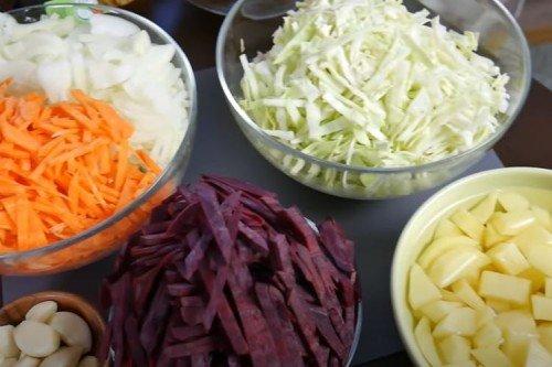Classic Ukrainian Borsch