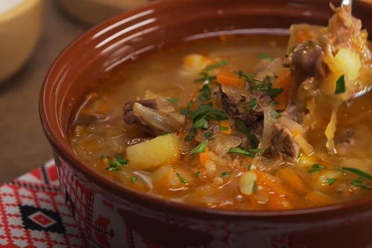 Shchi de chucrut – receta clásica