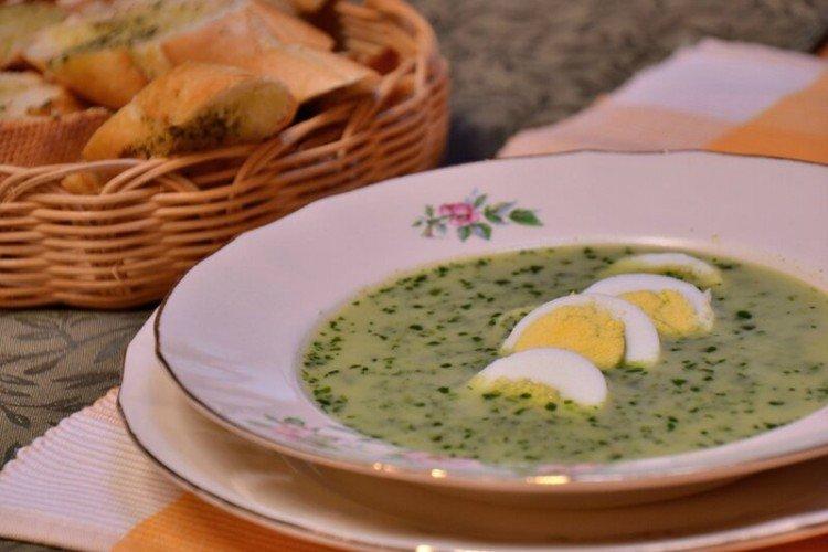 Sopa de leche con espinacas