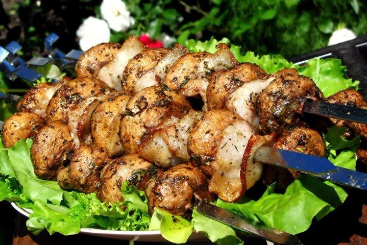 Grilled Mushrooms with Bacon