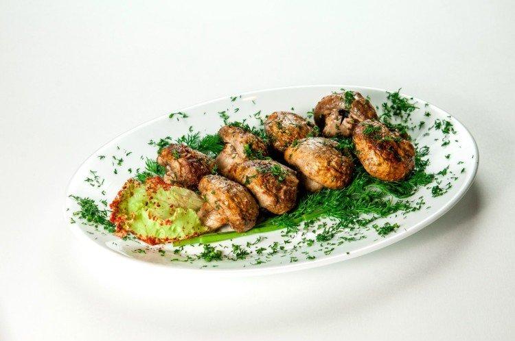 Grilled Mushrooms with Herbs and Garlic