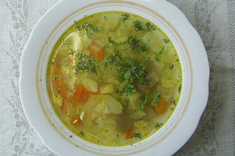 Sopa vegetariana de calabacín