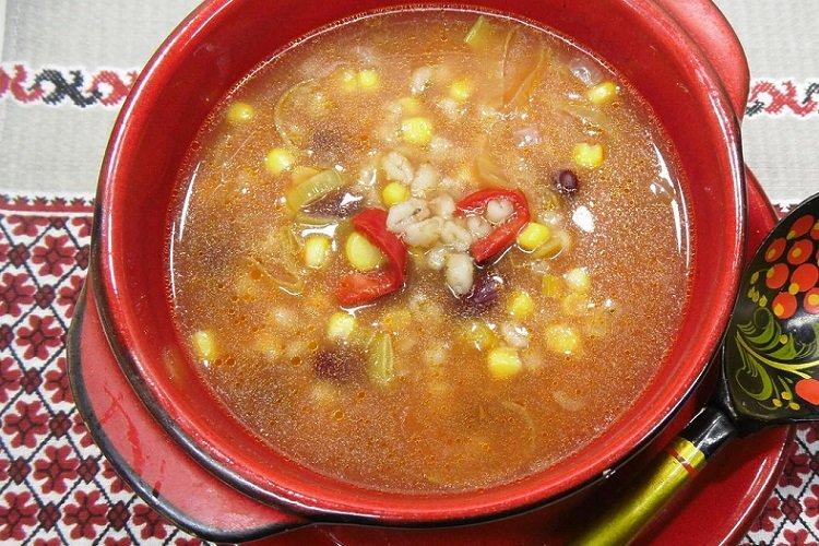 Sopa de judías con cebada perlada