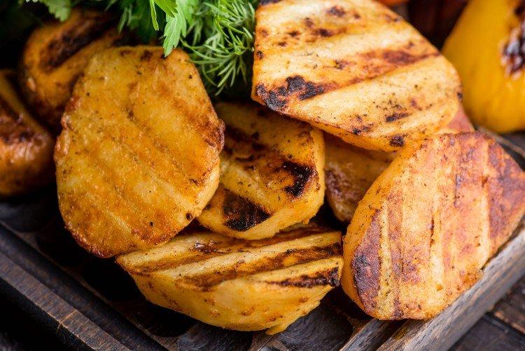 Patatas a la parrilla