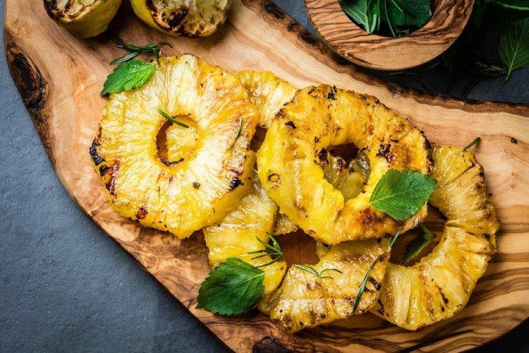 Piñas caramelizadas