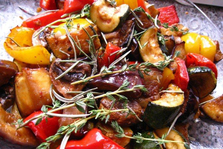 Gemüse in Balsamico-Essig