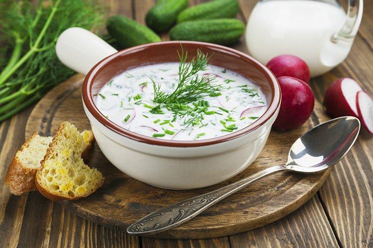Okroshka de acedera con kéfir
