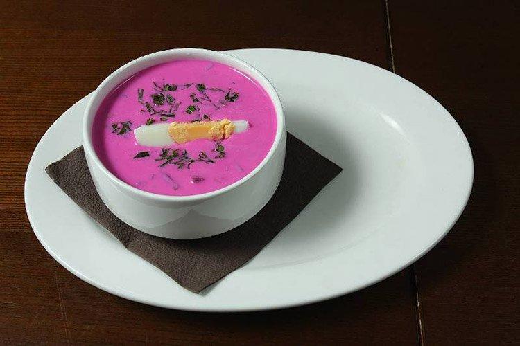 Sopa fría letona «Vasara»