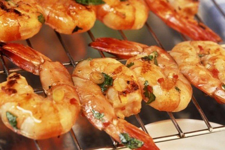 Grilled Shrimp in Lemon Marinade
