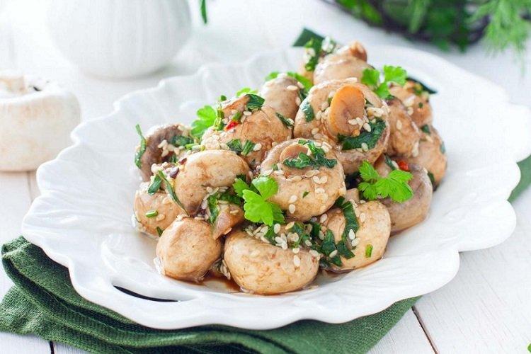 Non-Spicy Korean-Style Champignon Mushrooms