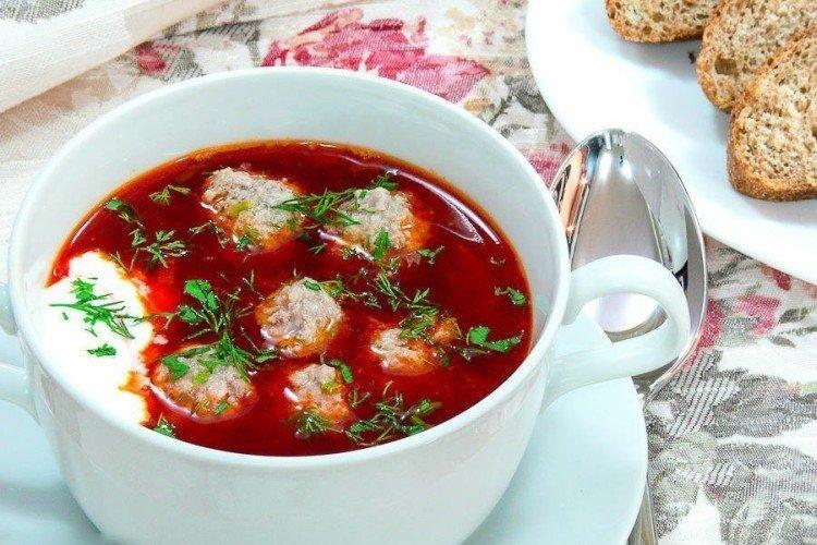 Beetroot Borsch with Meatballs