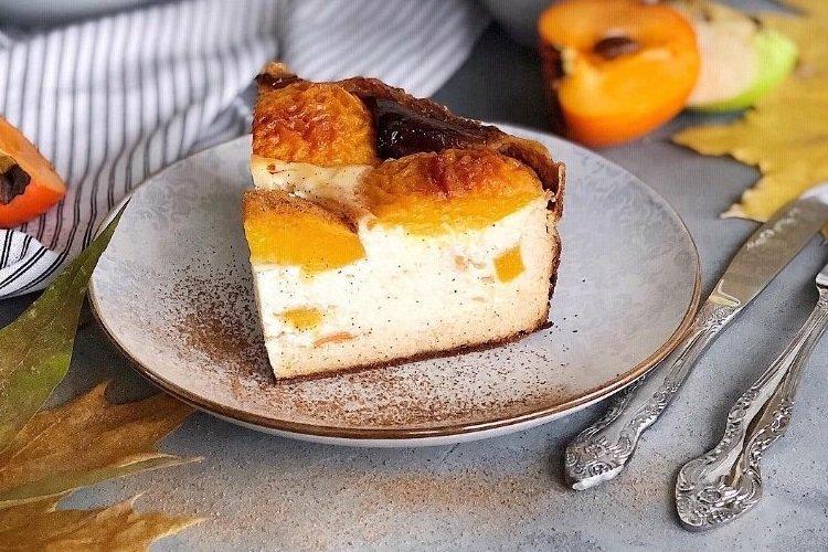 Cottage Cheese Bake with Semolina and Peaches