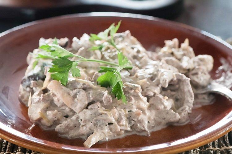 Beef Stroganoff in a Multicooker