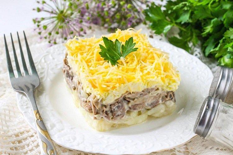 Beef, Cheese, and Pineapple Salad