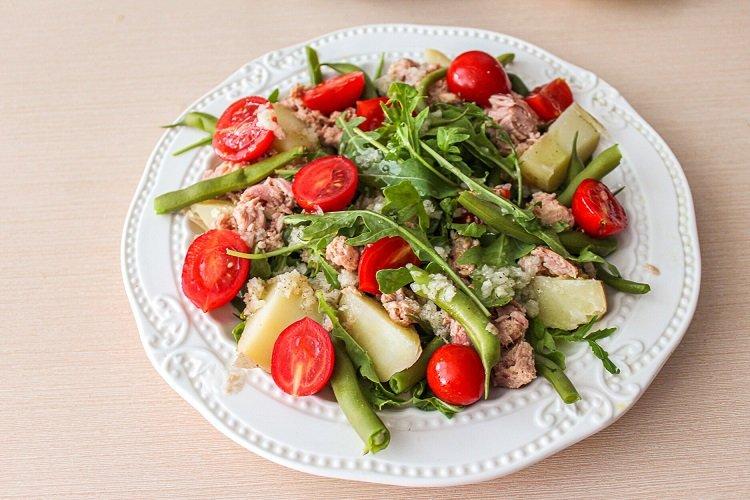 Arugula, Vegetable, and Tuna Salad
