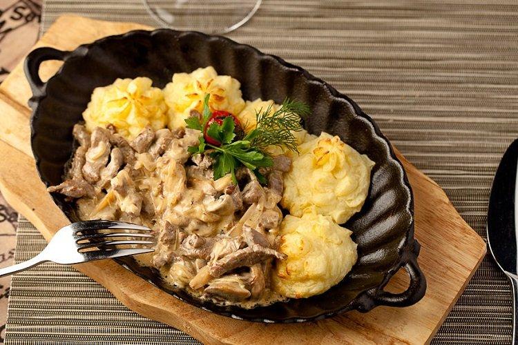 Pork Stroganoff with Brine