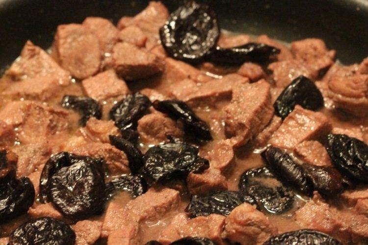 Pork Stroganoff with Prunes