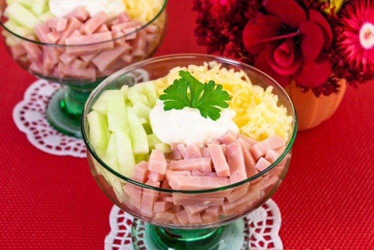 Aperitivo de jamón en vaso