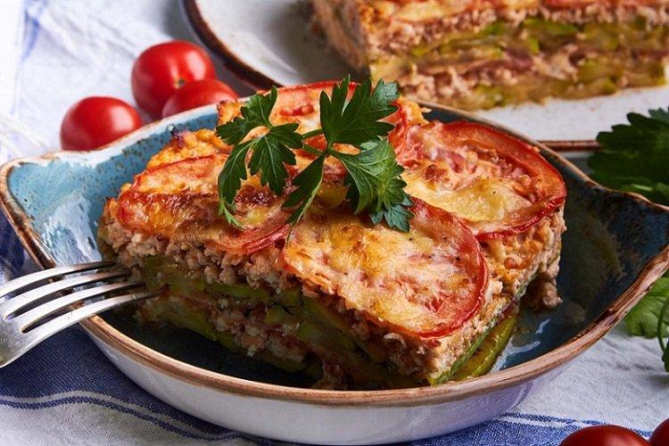 Zucchini and Minced Meat Casserole