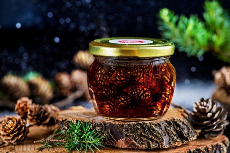 Pine Cone Jam with Lemon