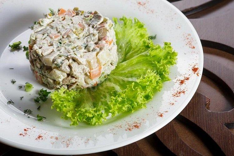 Olivier Salad with Beef