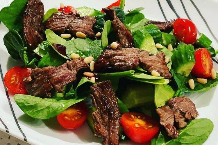 Beef and Spinach Salad