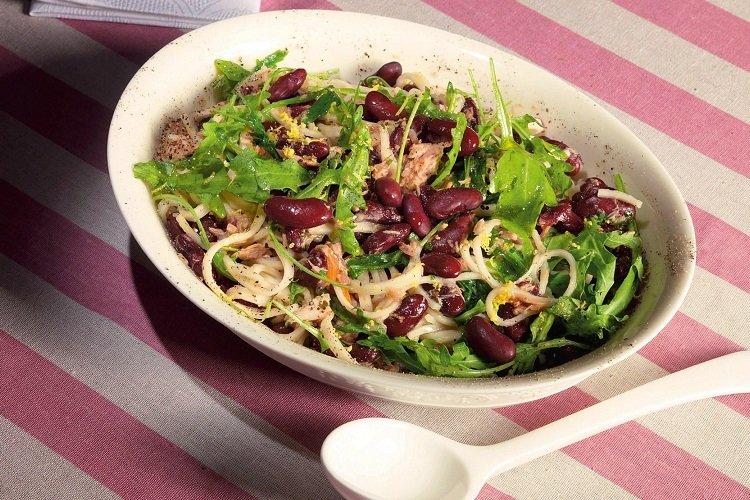 Red Bean, Arugula, and Tuna Salad