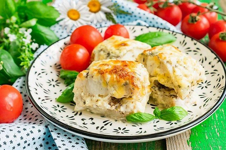 Alaska-Seelachsfilet mit Käse überbacken