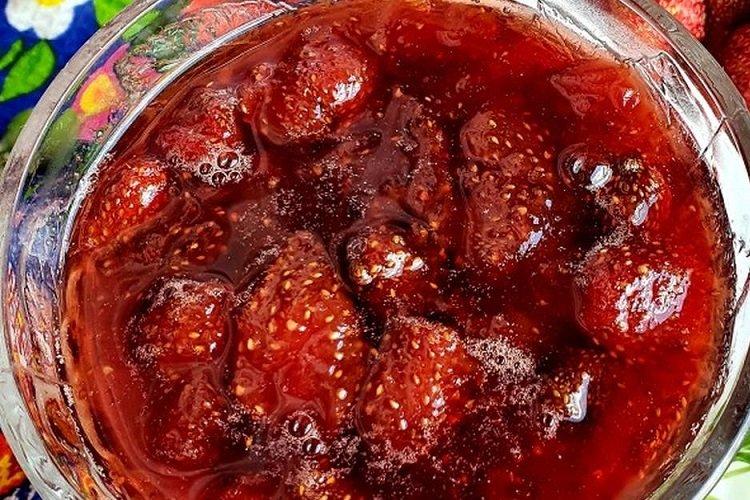 Erdbeermarmelade im Multikocher