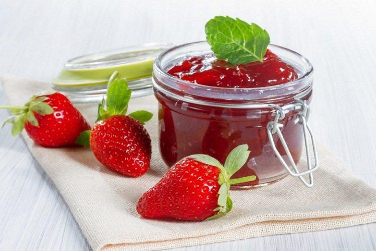 Dicke Erdbeermarmelade