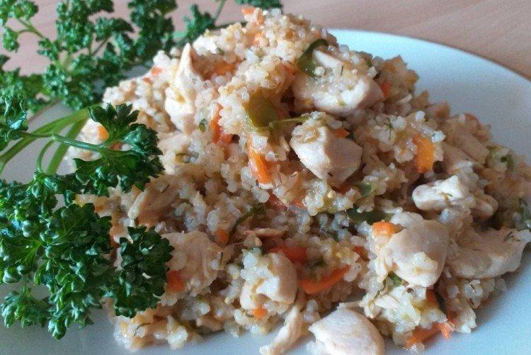 Gerstengrütze mit Huhn