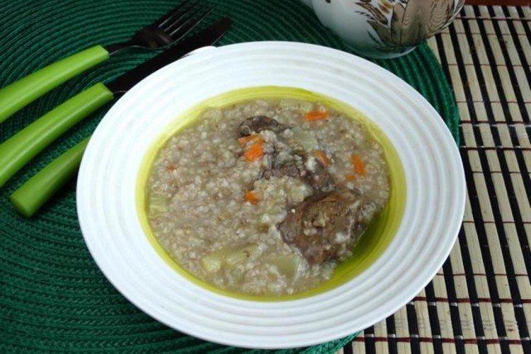 Gerstengrütze mit Leber