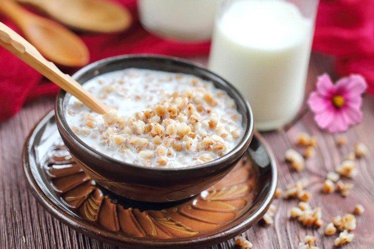 Gachas de trigo sarraceno con leche
