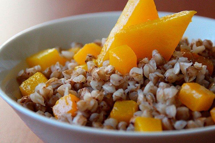 Gachas de trigo sarraceno con calabaza