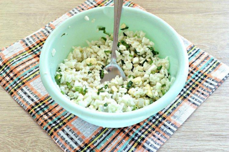 Rice, Egg, and Onion Filling