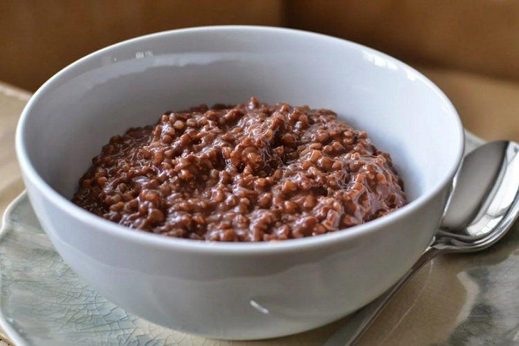 Millet Porridge with Cocoa and Milk