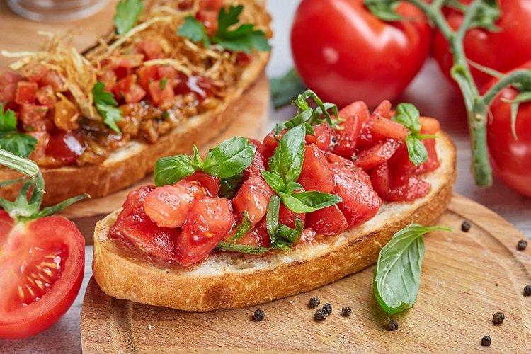 Classic Bruschetta with Tomatoes and Basil