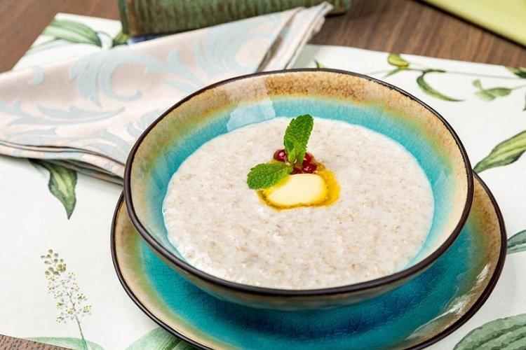 Milk Semolina Porridge 'Druzhba'