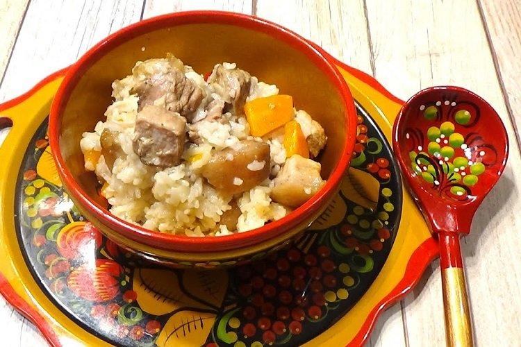 Rice Porridge with Pork in the Oven