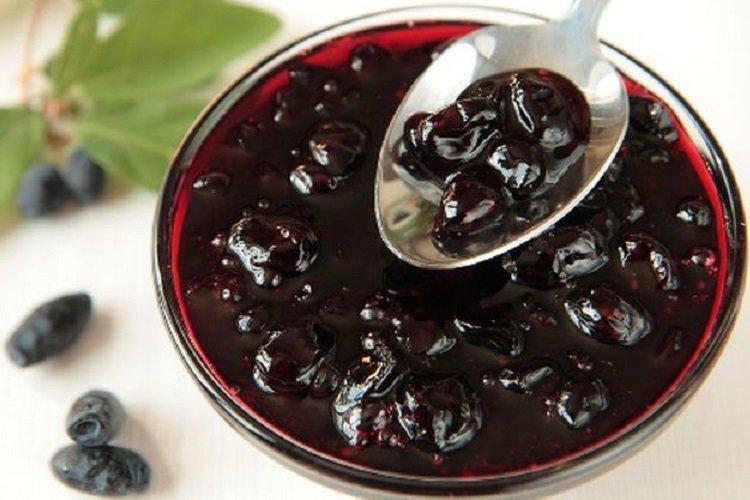 Whole Honeysuckle Berry Jam