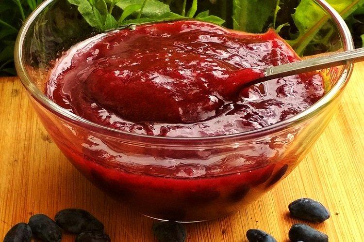 Thick Honeysuckle Jam