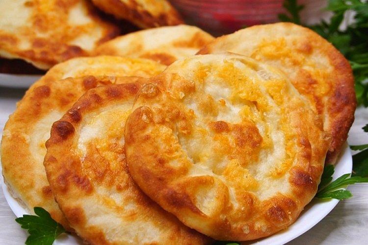 Tortillas Esponjosas con Queso