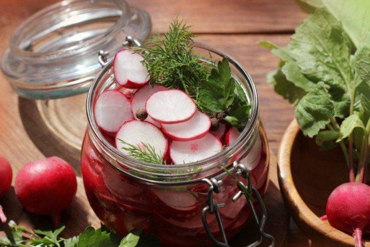 Ensalada de rábano para el invierno