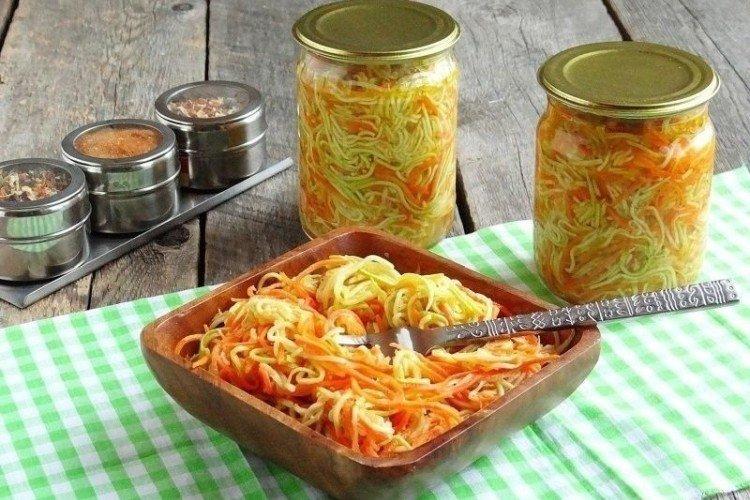 Ensalada de calabacín al estilo coreano