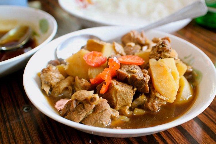Potatoes Stewed with Duck