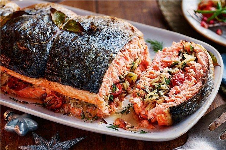 Red Fish with Rice in the Oven